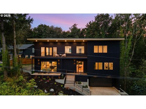 3215 Sw Sherwood Pl, Portland, OR, 97201-1401 | Card Image