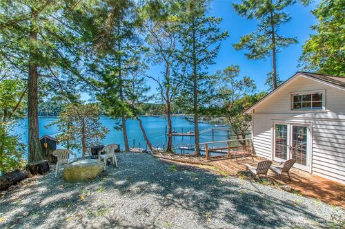 6998 Deer Harbor Rd, Eastsound, WA, 98245 | Card Image