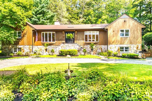 23 Medford Ln, Scarsdale, NY, 10583-3315 | Card Image