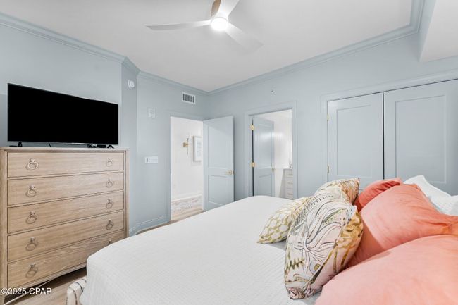 1105 - 17281 Front Beach Rd, Condo with 1 bedrooms, 2 bathrooms and null parking in Panama City Beach FL | Image 9