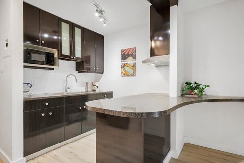 904-2012 Fullerton Ave, North Vancouver, BC, V7P3E3 | Card Image