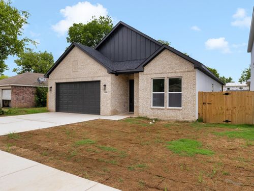 1905 Dillard St, Fort Worth, TX, 76105-2962 | Card Image
