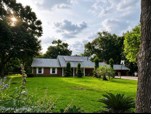 10198 Gorenflo Rd, D'Iberville, MS, 39540-4939 | Card Image