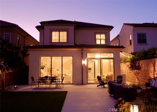 128 Tomahawk, Irvine, CA, 92618-3515 | Card Image