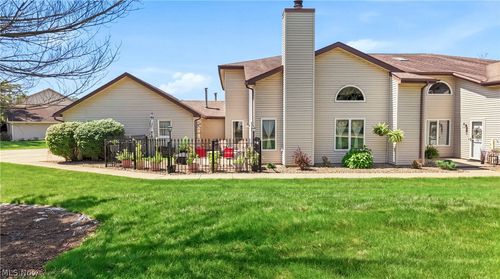 7445 E Huntington Drive, Boardman, OH, 44512 | Card Image