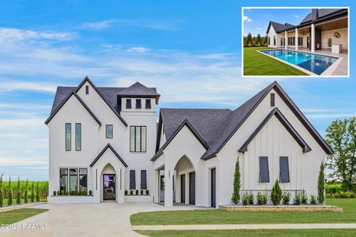 207 Sabal Bend Dr, Youngsville, LA, 70592-6992 | Card Image