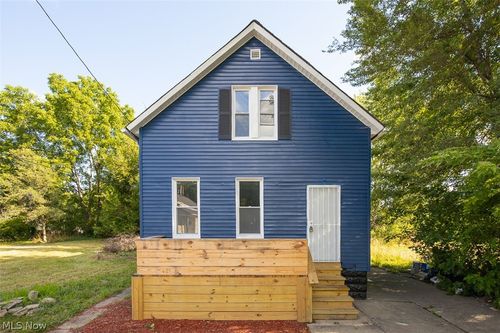 5011 Guy Ave, Cleveland, OH, 44127-1627 | Card Image