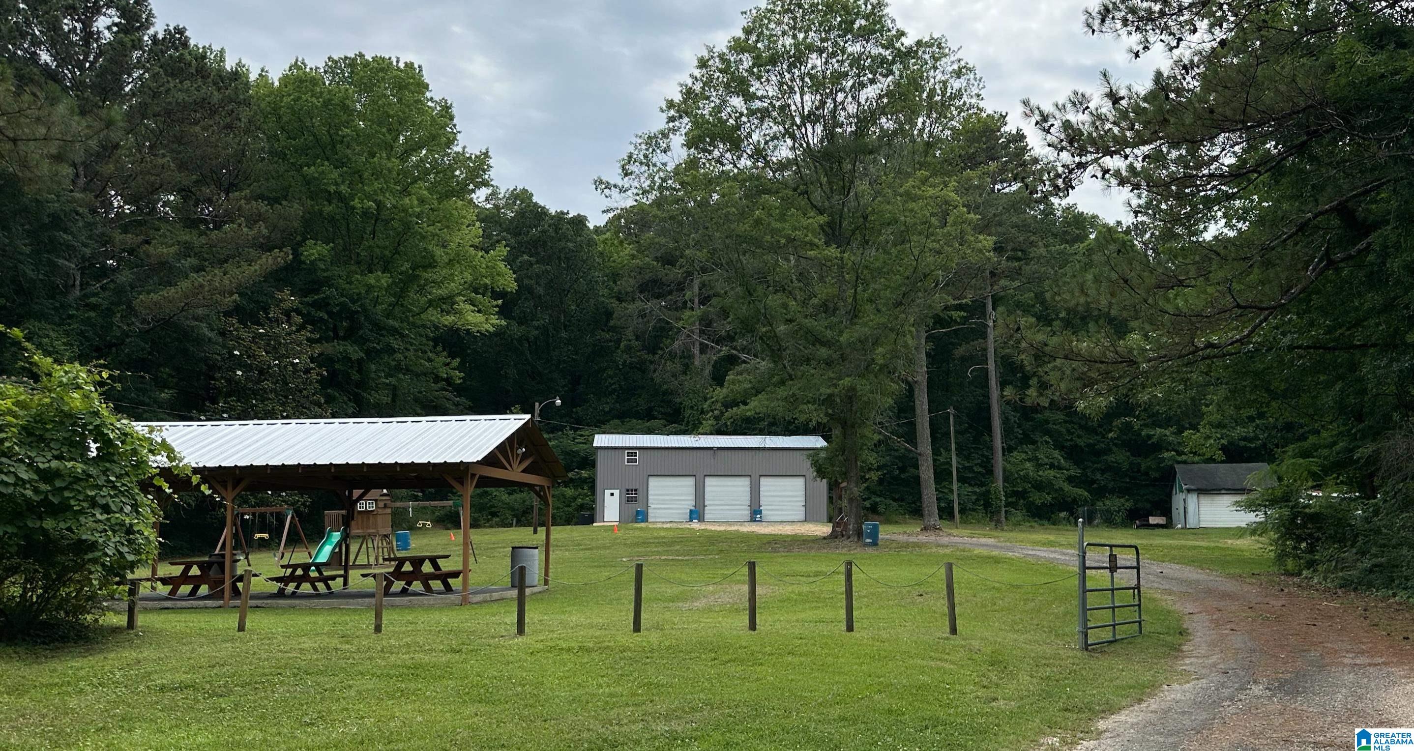 Huntwell Ln, Birmingham, AL 35235 #1