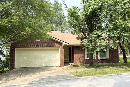 3501 Marsanne Ct, Lexington, KY, 40515-5880 | Card Image