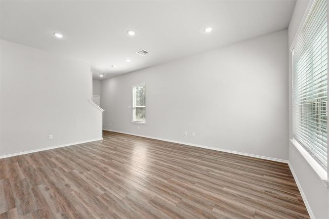 11069 Magnolia Bend Dr, House other with 3 bedrooms, 3 bathrooms and 2 parking in Conroe TX | Image 7