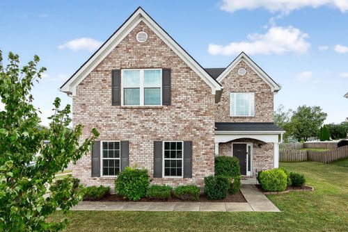 302 Redding Rd, Georgetown, KY, 40324-2677 | Card Image