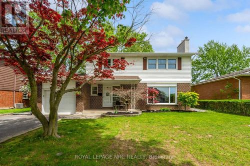 186 Willson Road, Welland (Prince Charles), ON, L3C2T6 | Card Image