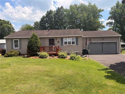 5716 Williamson Pkwy, Cicero, NY, 13039-9514 | Card Image