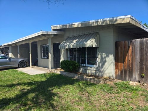 5309 56th St, Sacramento, CA, 95820-5543 | Card Image