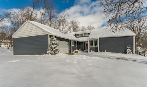 816 Hickory Ln, Mantorville, MN, 55955-8029 | Card Image