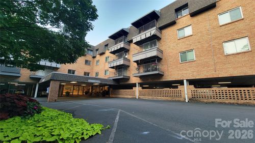 320-1323 Queens Rd, Charlotte, NC, 28207-2165 | Card Image