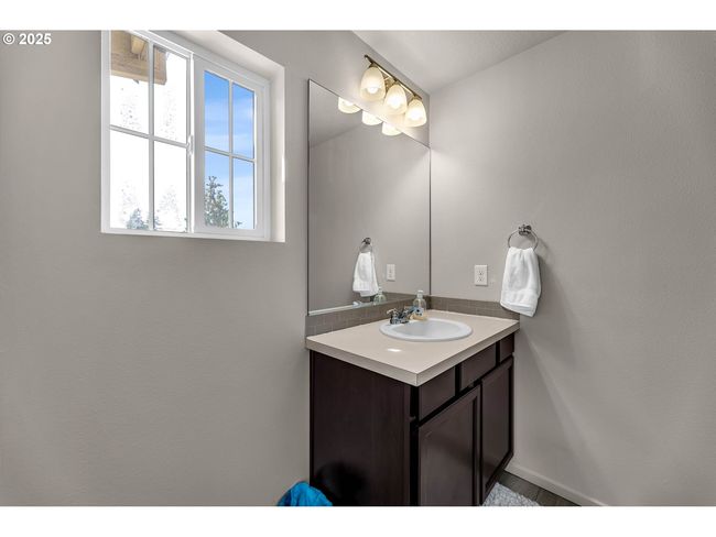 Attached Bathroom #1-Full Bathroom | Image 22