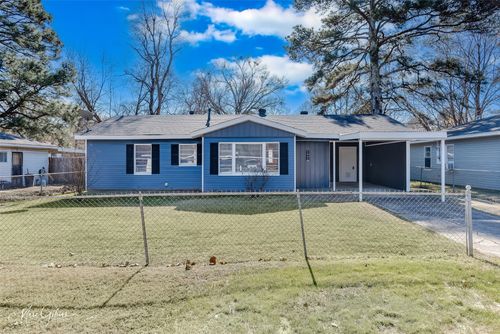 115 Larkin St, Benton, LA, 71006-8902 | Card Image