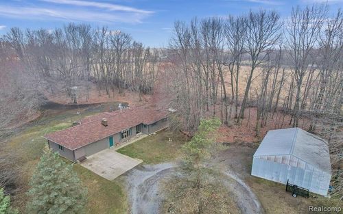 4752 Cooper Rd, Leslie, MI, 49251-9739 | Card Image