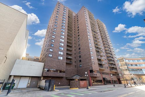 unit-610-26 10th St W, Saint Paul, MN, 55102-5010 | Card Image