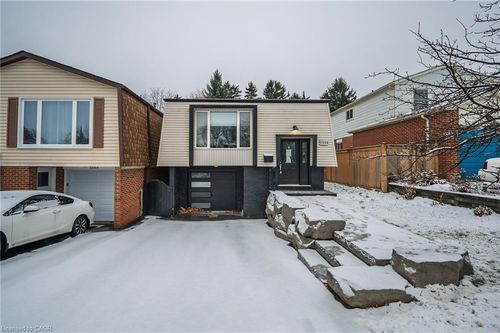 3346 Hannibal Rd, Burlington, ON, L7M1R7 | Card Image
