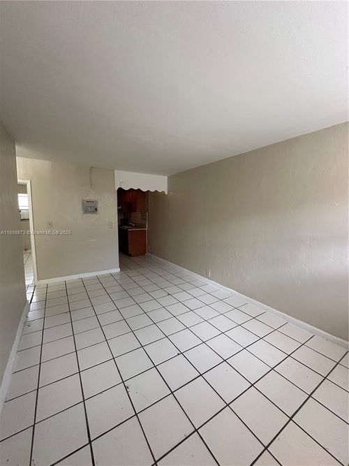 apt-2-5797 Flagler St, Hollywood, FL, 33023-2375 | Card Image