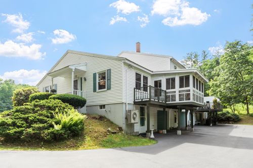 4-9 Crane Crossing Rd, Plaistow, NH, 03865-2235 | Card Image