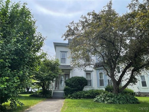 256 E Walnut St, Oneida, NY, 13421-2140 | Card Image