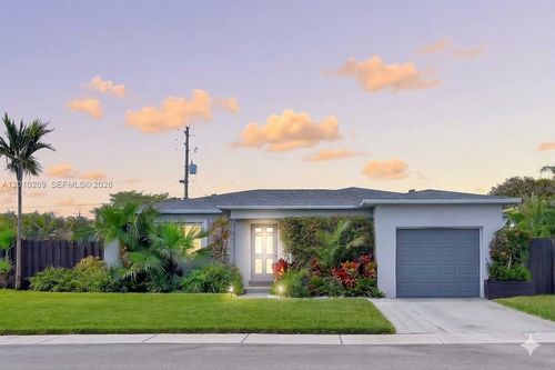 234 Se 3rd Ter, Dania Beach, FL, 33004-4130 | Card Image