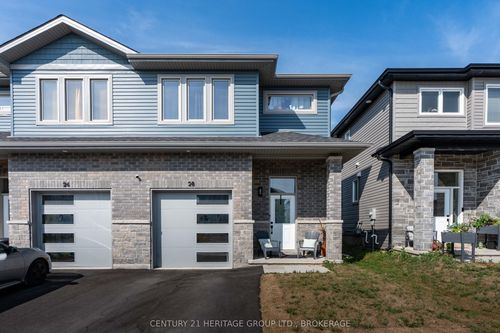 28 Dusenbury Dr, Odessa, ON, K0H2H0 | Card Image