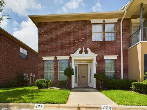422 Forest Dr, College Station, TX, 77840-2080 | Card Image