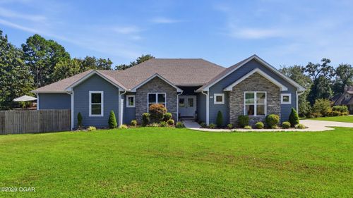 43 Oakridge Dr, Pineville, MO, 64856-9638 | Card Image