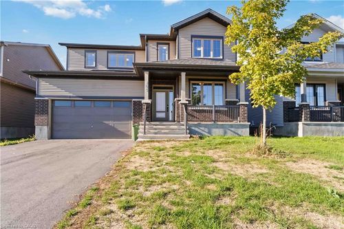 805 Gamble Dr, Russell, ON, K4R0G6 | Card Image