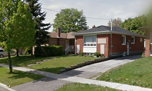 main-106 Wye Valley Road, Scarborough, ON, M1P2A8 | Card Image