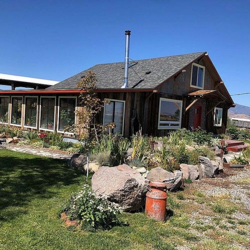 5017 Oberlin Rd, Montague, CA, 96064-9237 | Card Image