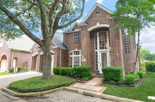 45 Ambleside Crescent Dr, Sugar Land, TX, 77479-2529 | Card Image