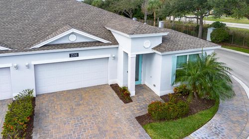 2590 Bella Vista Cir, Vero Beach, FL, 32966-7689 | Card Image