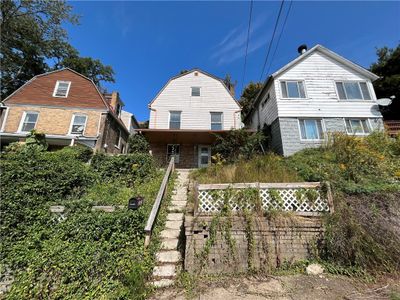 2323 Patterson Ave, House other with 3 bedrooms, 1 bathrooms and null parking in Swissvale PA | Image 2