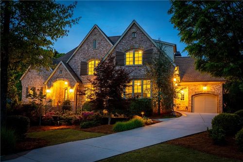 4915 Kettle River Pt, Suwanee, GA, 30024-8802 | Card Image