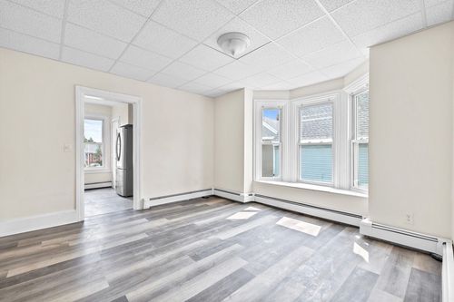 1-7 Grove St, Haverhill, MA, 01832-4743 | Card Image