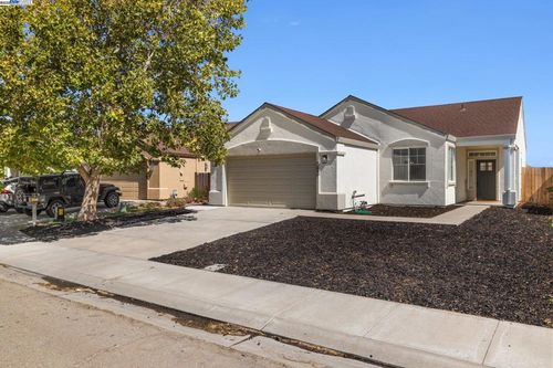 762 Rubier Way, Rio Vista, CA, 94571-1231 | Card Image