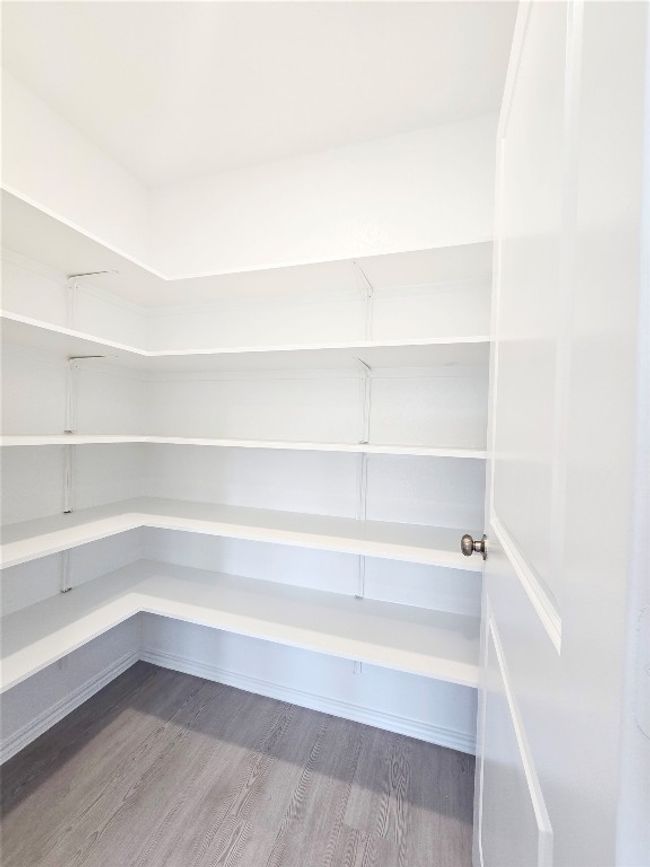 View of pantry | Image 21