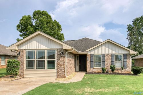 266 Village Springs Dr, Madison, AL, 35756-8297 | Card Image