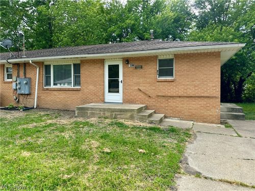 4823 Dunsmore Ave, Ashtabula, OH, 44004-6540 | Card Image