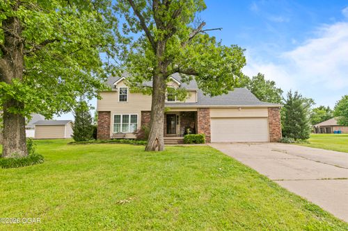 328 Briarbrook Dr, Carl Junction, MO, 64834-9552 | Card Image