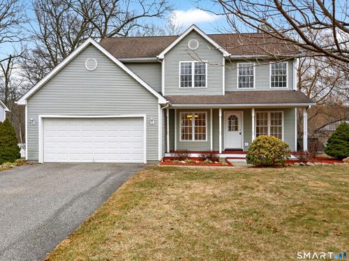 86 Corey Ln, Niantic, CT, 06357-1335 | Card Image