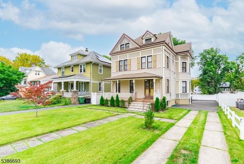 150 W 5th Ave, Roselle, NJ, 07203-1903 | Card Image