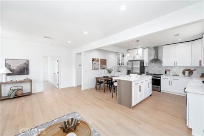 E 51st Street, Home with 0 bedrooms, 0 bathrooms and null parking in Long Beach CA | Image 3