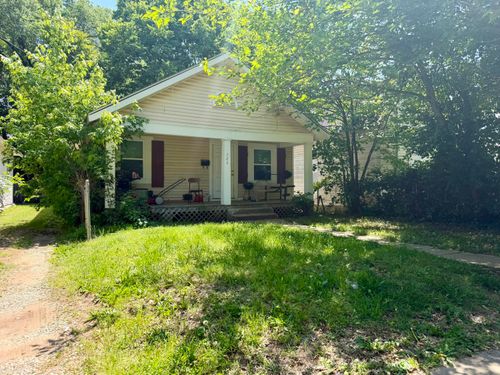 746 S Douglas Avenue, Springfield, MO, 65806 | Card Image