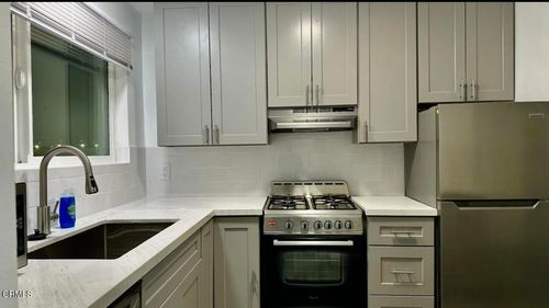 apt-c-2143 Windsor Ave, Altadena, CA, 91001-5381 | Card Image